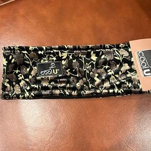Cool U velvet and Fleece Headwarmer NWT - One Size